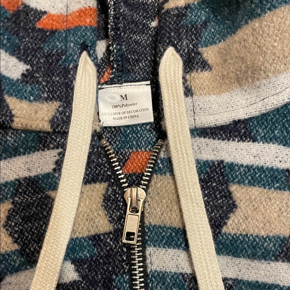 Aztec Pattern Hoodie - Picture 2 of 4